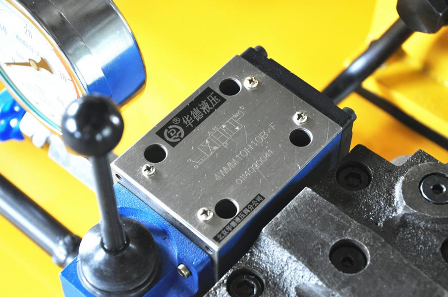 本田汽油機(jī)，野外作業(yè)機(jī)動泵液壓站